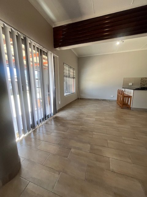 To Let 3 Bedroom Property for Rent in Hartenbos Central Western Cape